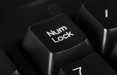 How to enable or disable the Num Lock key at startup?
